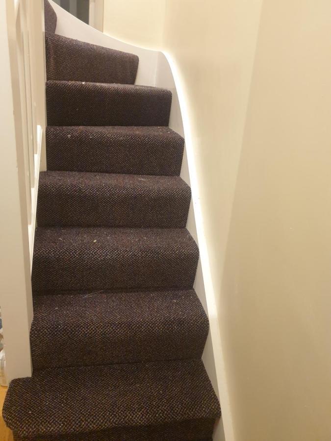 London Luxury 3 Bedroom 2 Bathrooms Flat 1 Min To Redbridge Station Free Parking & Wifi Wanstead Dış mekan fotoğraf